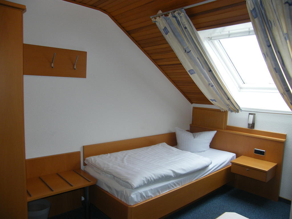 Gasthaus Hotel Pfeifferling Wolfhagen Zimmer foto